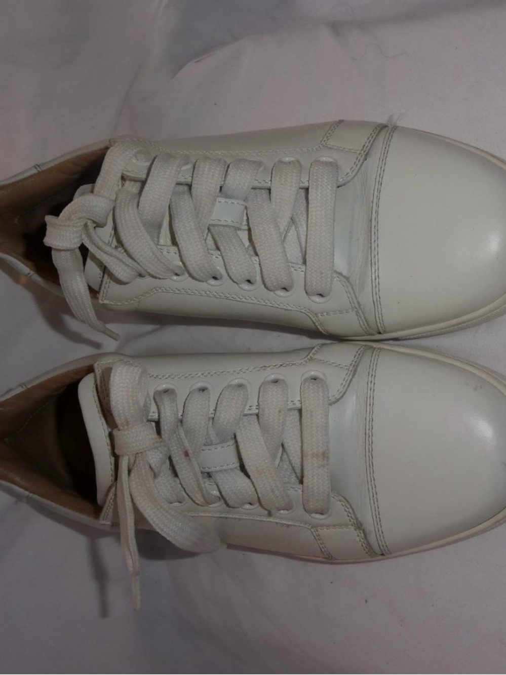 Christian Louboutin White Low-Top Leather Sneakers 35 EU